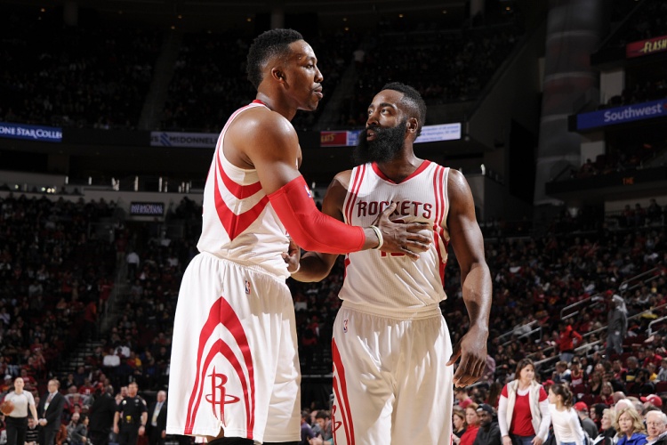 阿德巴约拳击希罗!热火内讧升级,NBA队友反目史再添新例 阿德巴约拳击希罗!热火内讧升级,NBA队友反目史再添新例