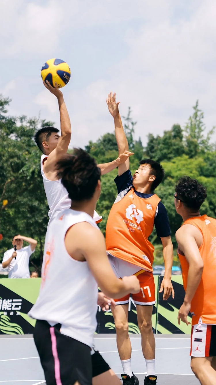 鑫潮商贸21-9碾压厚米夺FIBA Open 3x3富源站冠军 Nobody青年组1分险胜