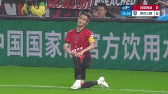 韦世豪89分钟点射救主 蓉城1-1三镇遭遇5连平