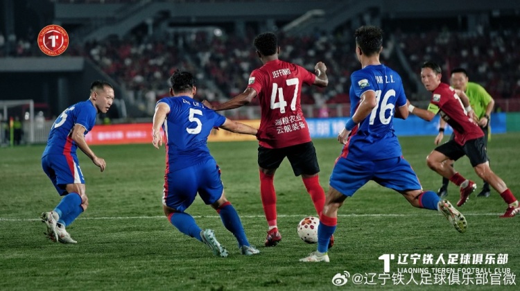 辽宁铁人楠波湾3-1上海申花 热菲尼奥双响邦本宜裕点射建功