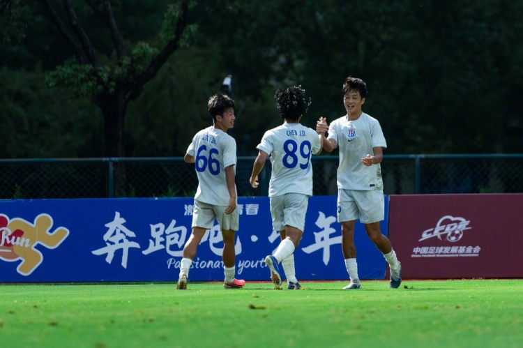 U20联赛申花补赛3-1力克新鹏城 由树杰任意球造乌龙+黄毅豪单刀锁定
