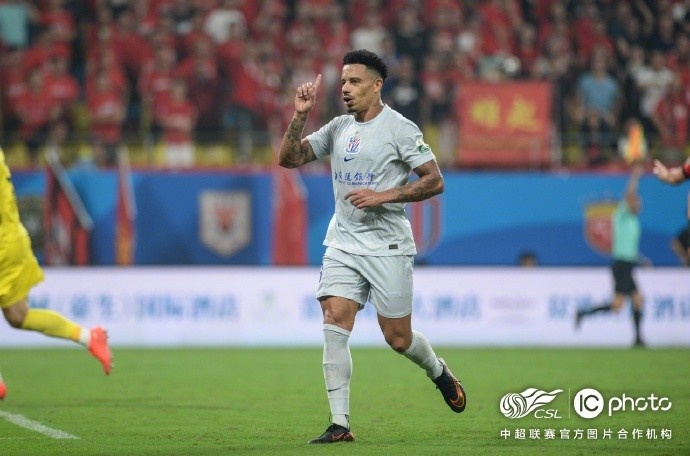 北京时间8月22日19:35，中超第24轮，最终申花客场5-4战胜对手