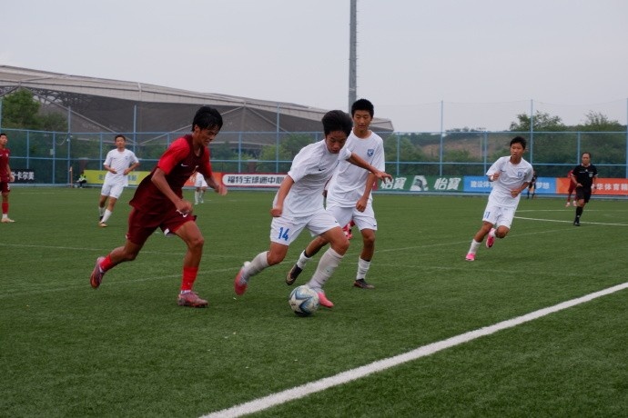 上海海港U15队继小组赛三场全胜后，在排位赛阶段再收获两场胜利