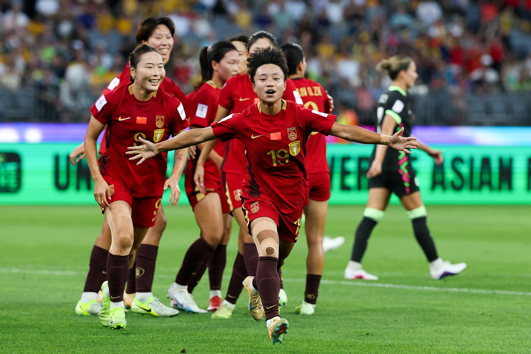 北青：中国女足进行抵达日本后首次合练，亚运会首战磨合时间有限